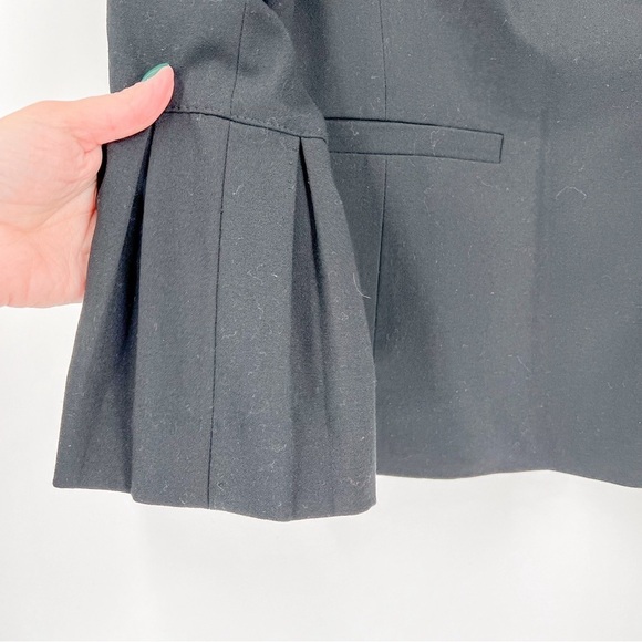 Banana Republic black blazer - Picture 4 of 5